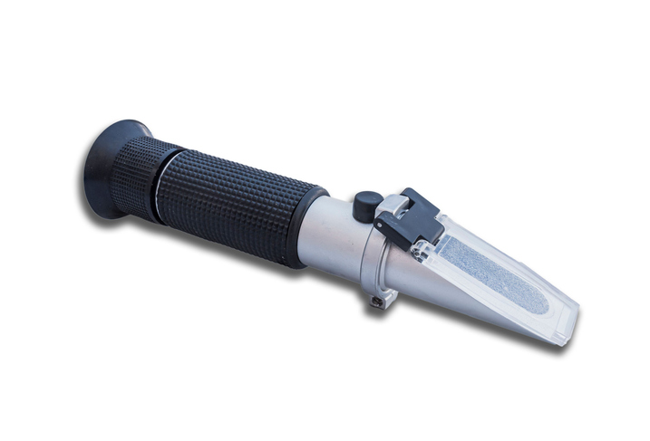 Refractometer